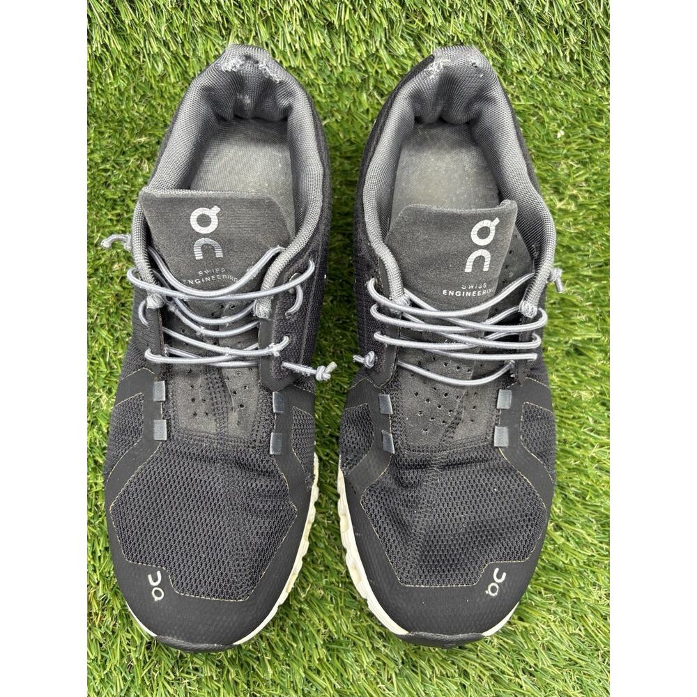 On Running Cloud 5 Women's US W8.5 Sneakers Black Athletic Running Shoes